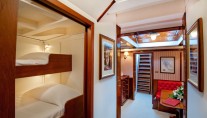 Sailing yacht Oriander -  hall and Cabin